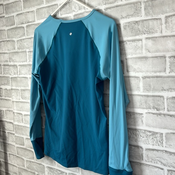 SkirtSport - Picture 3 of 3